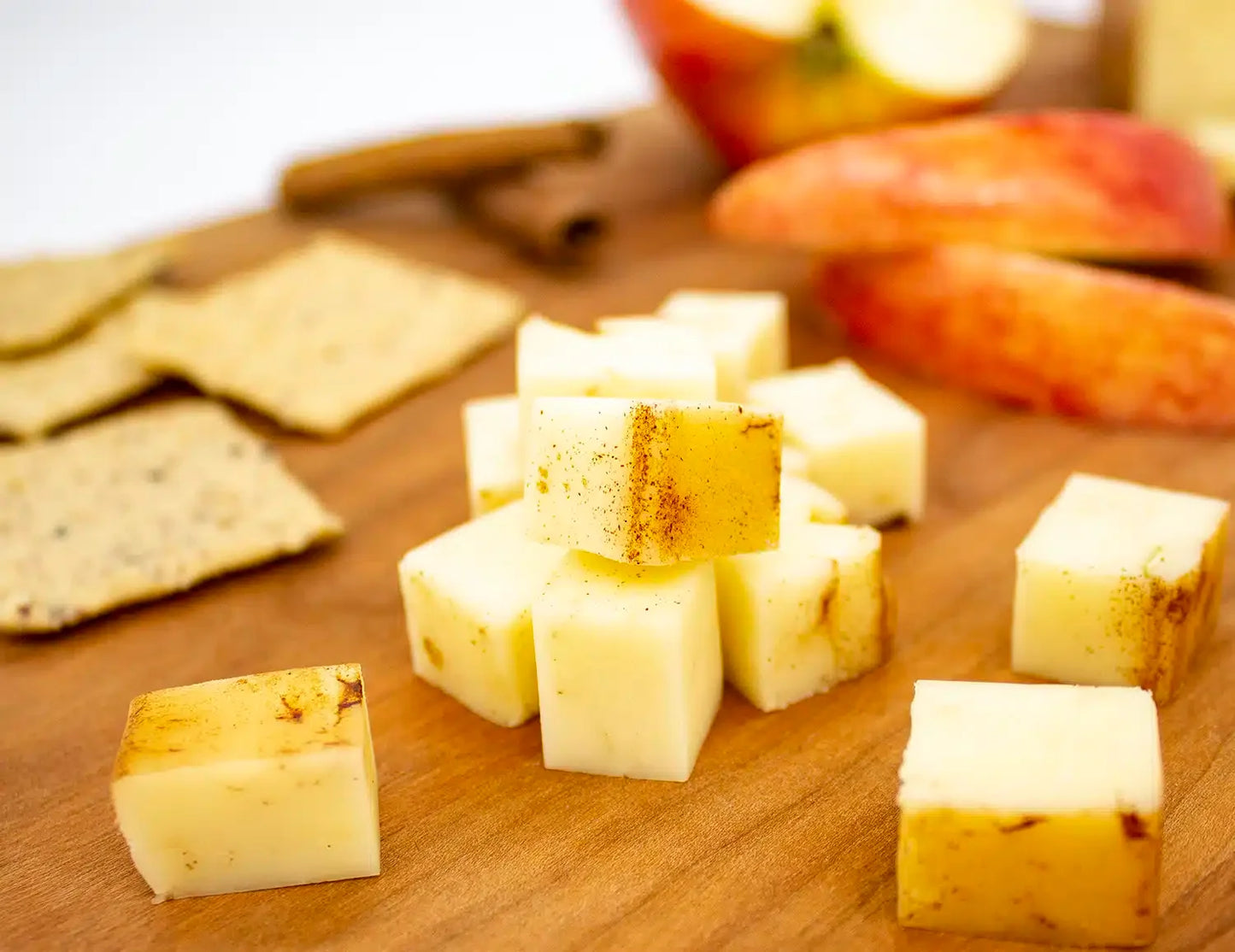 Apple Cinnamon Cheddar 8oz. bar - September Farm