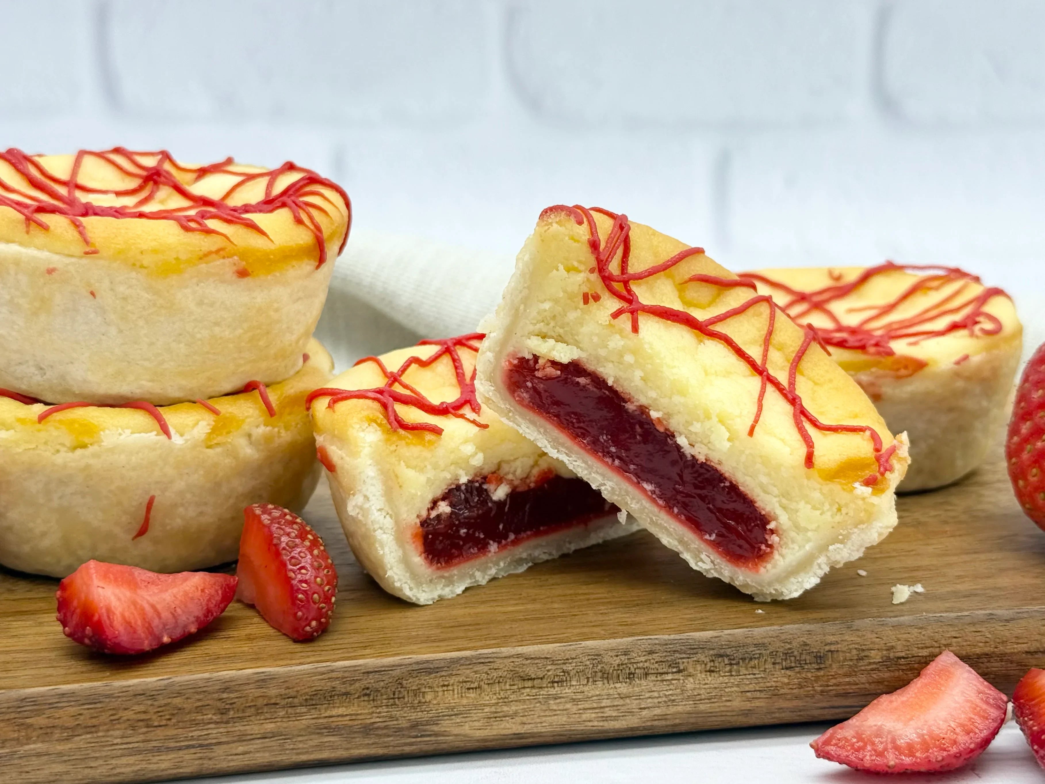 Strawberry Cheese Tart (4-pack)