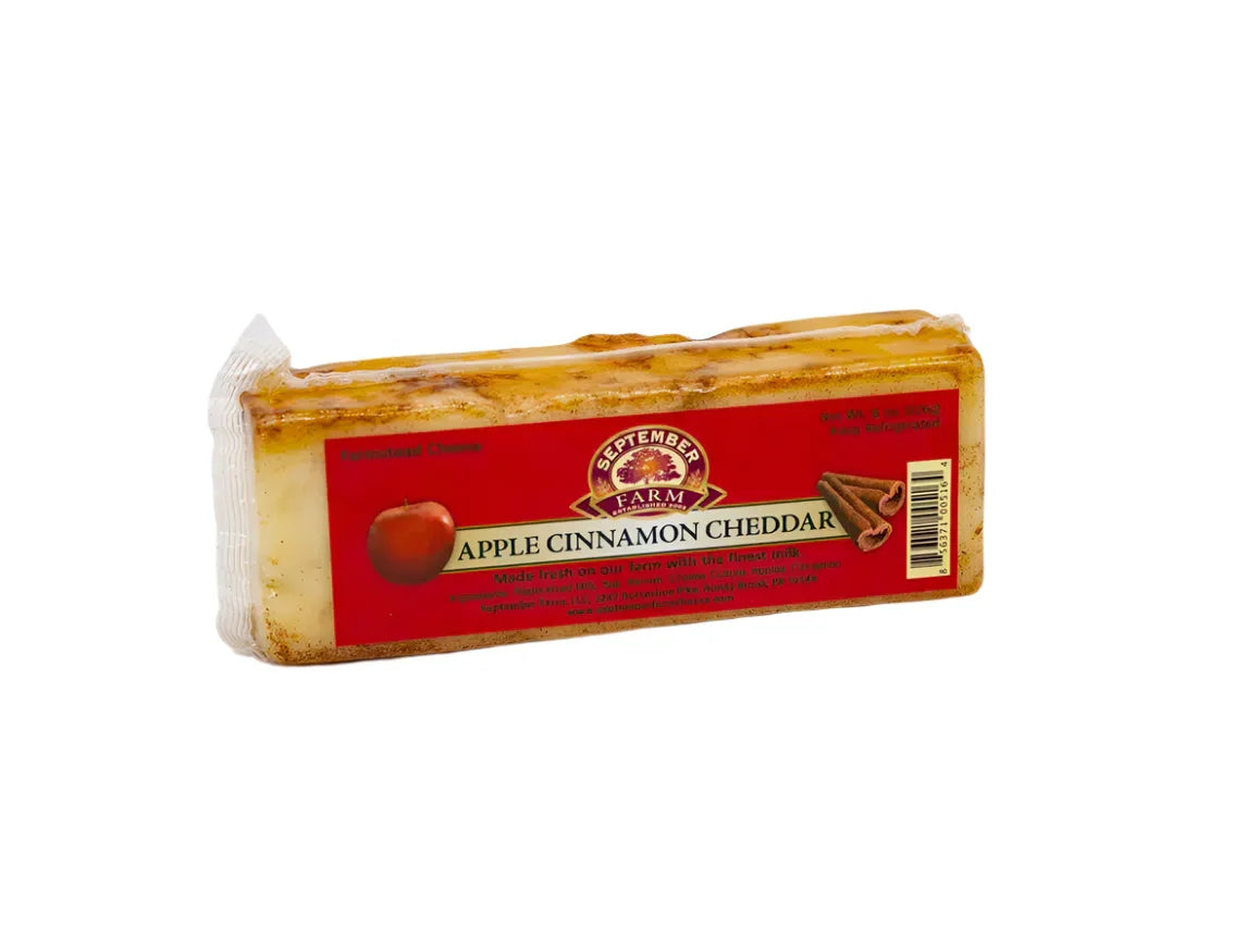 Apple Cinnamon Cheddar 8oz. bar