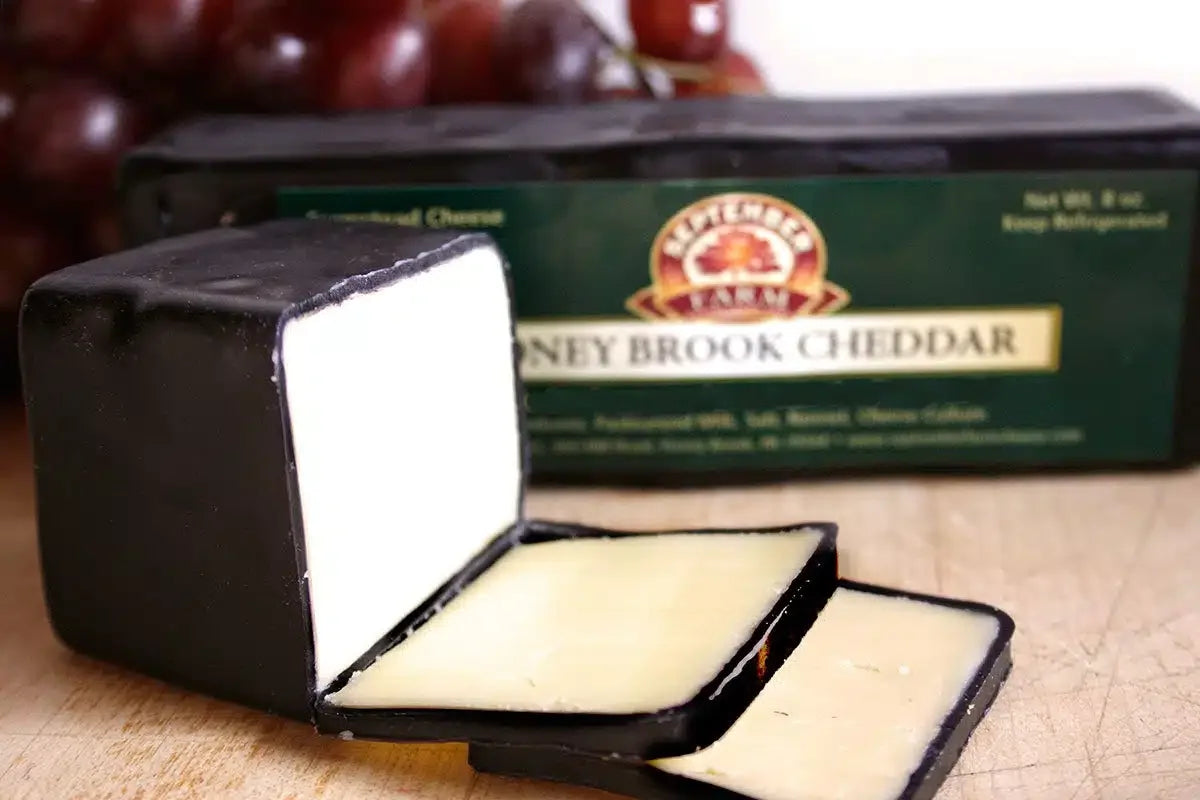 3yr. Extra Sharp Cheddar 8oz. bar